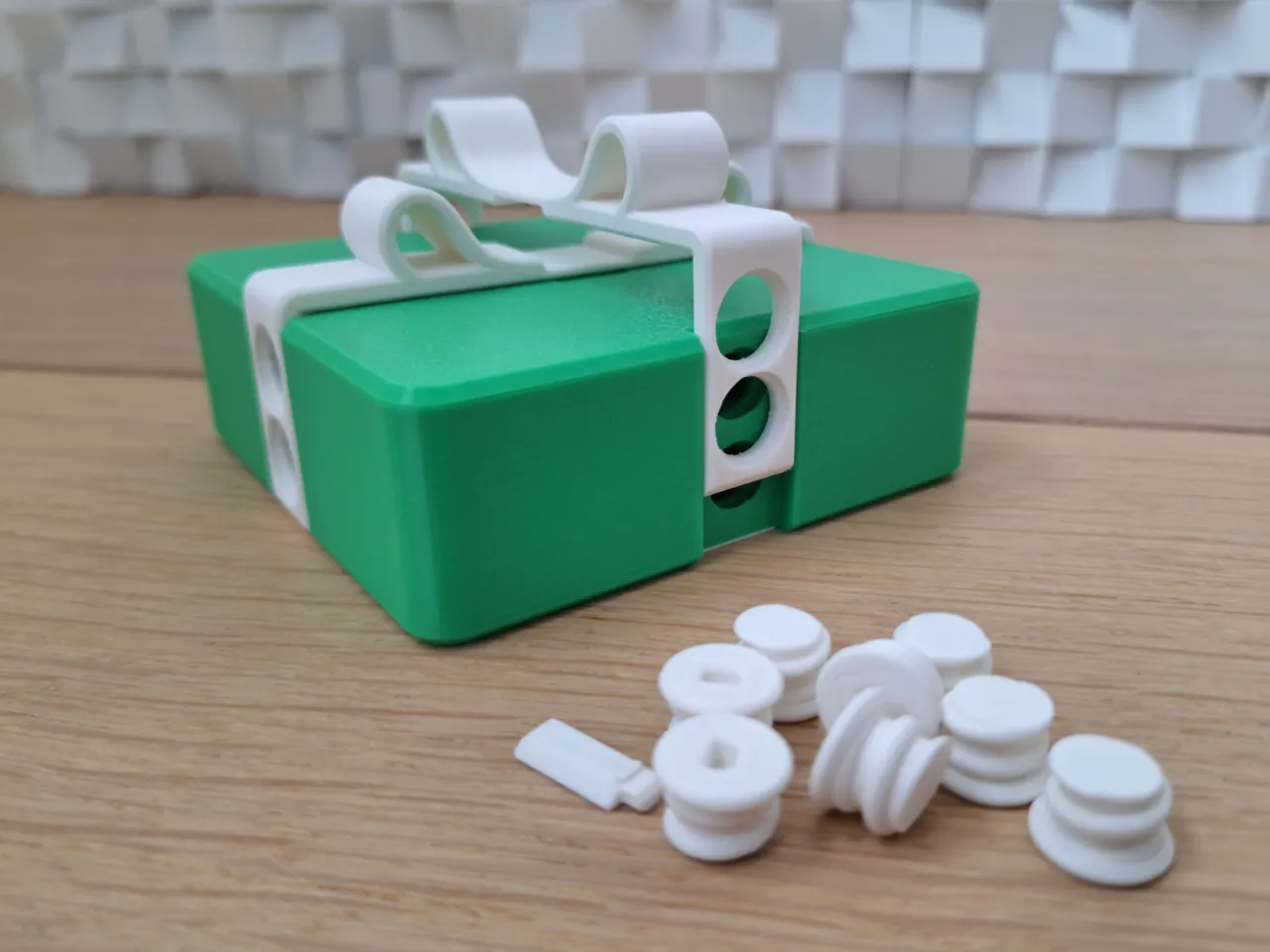 Annoying Gift Box with Hidden Screwdriver view 4