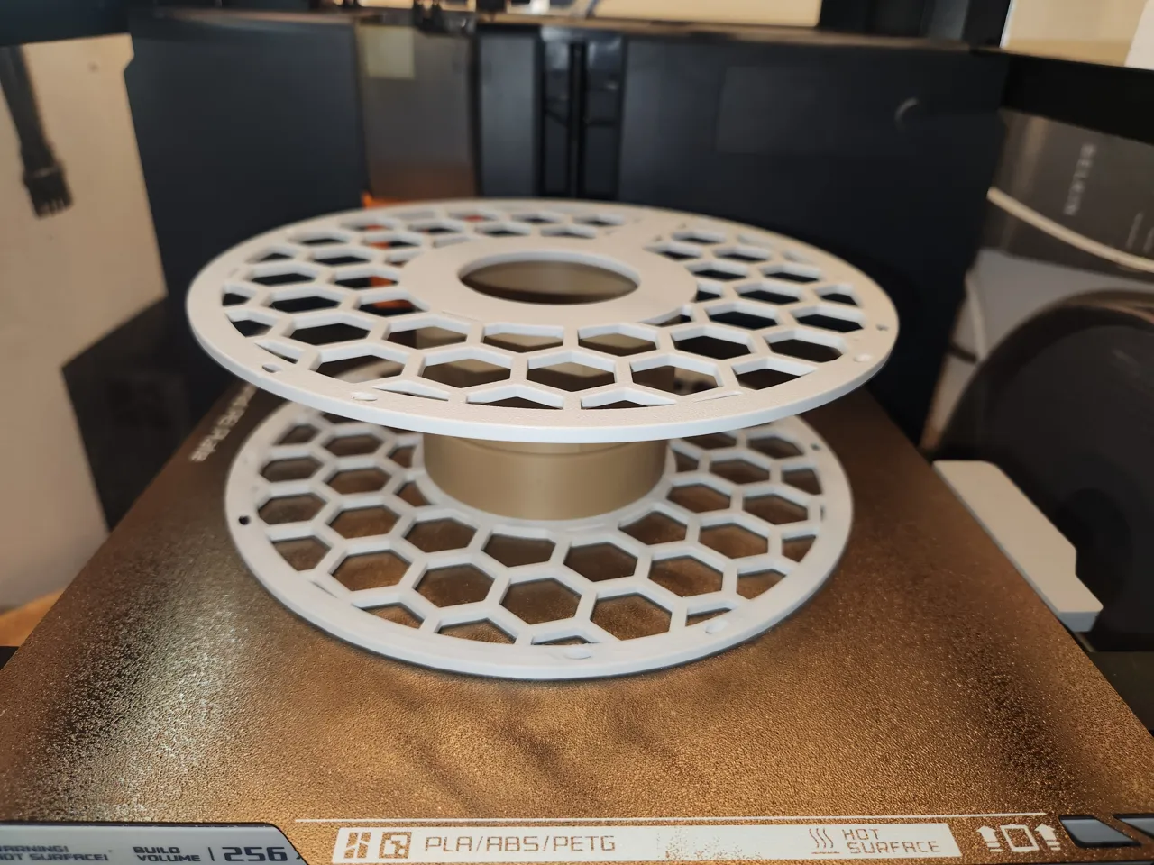 Bambu Reusable Hex Spool view 4