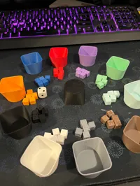 Dés du menteur miniatures — version voyage — photo 5