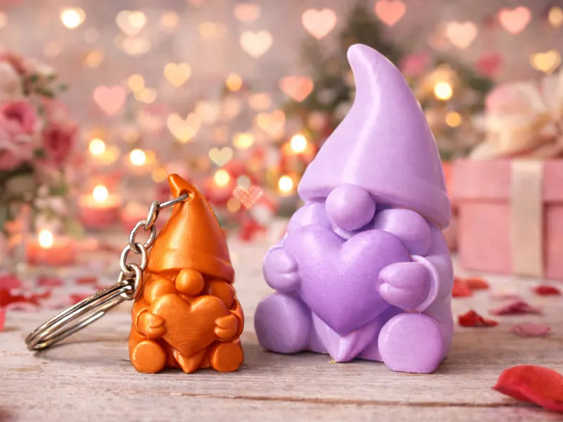 Gnome Holding Heart