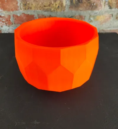 Vase facettes