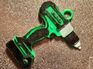 Makita earring