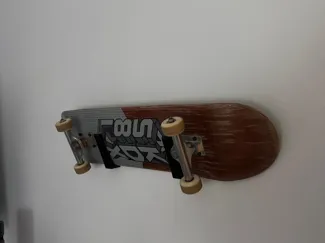 Skateboard Halter