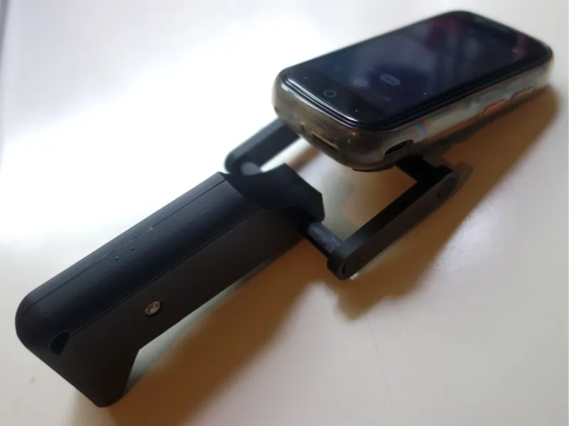 Unihertz Jelly 2 Quadlock Grip for single-hand use