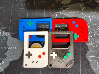 Destapador / llavero Game Boy