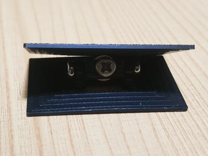 Thin Tilt braket (4 directions)