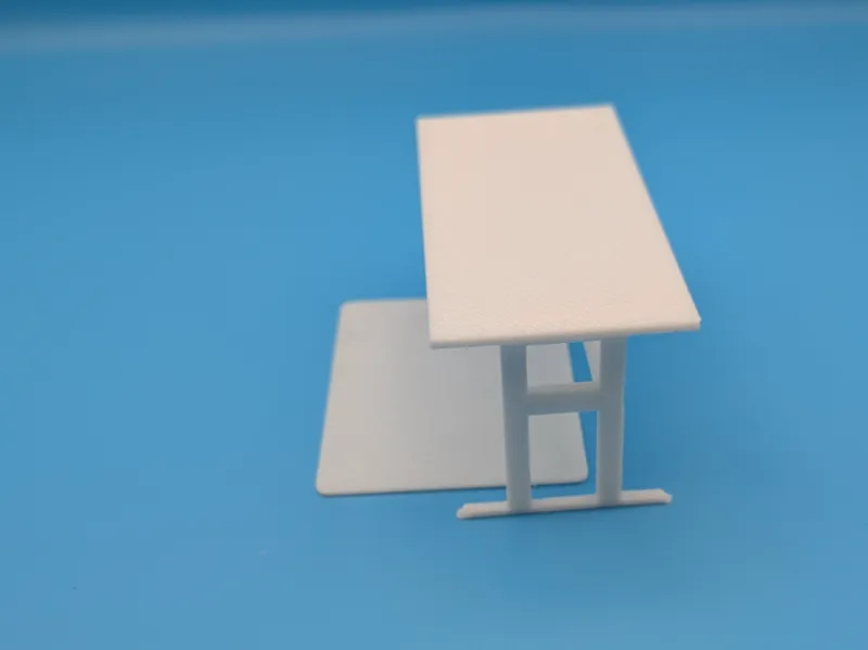 Model Desk 1/24 scale