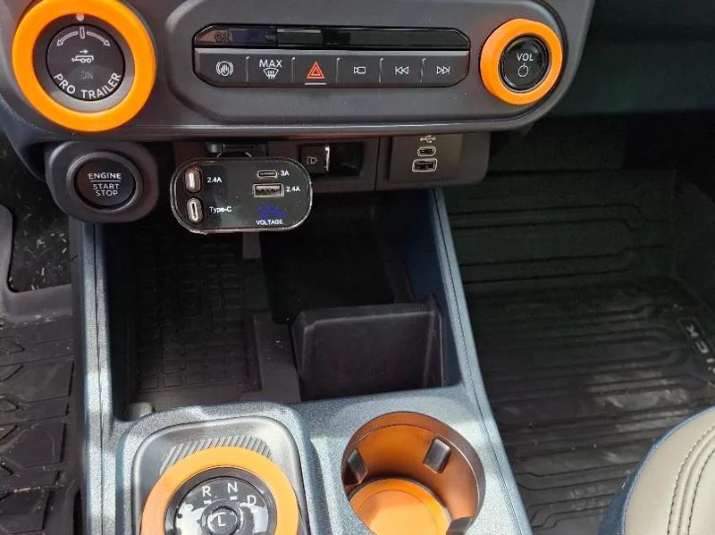 2025 ford maverick rings dash