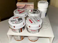 Organisateur de flacons de médicaments — photo 1