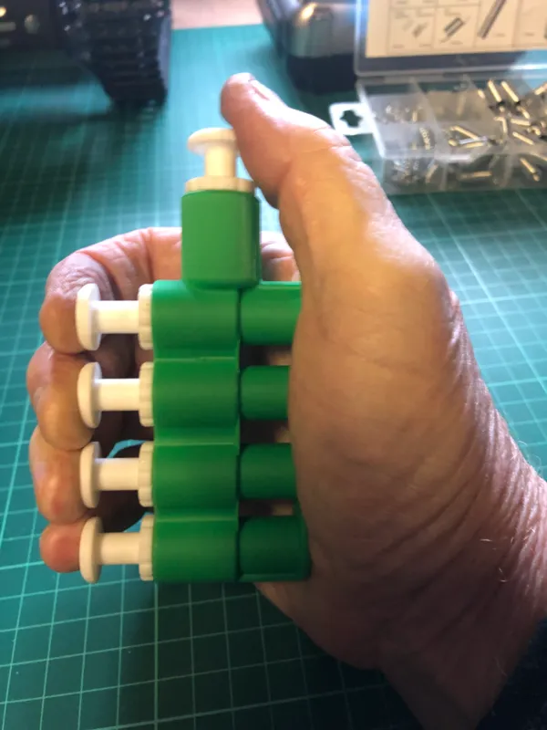 https://makerworld.bblmw.com/makerworld/model/USa58b71875cf423/design/2023-11-15_f0b33276d7d21.jpg