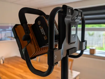 Worx WX026.9 pole mount