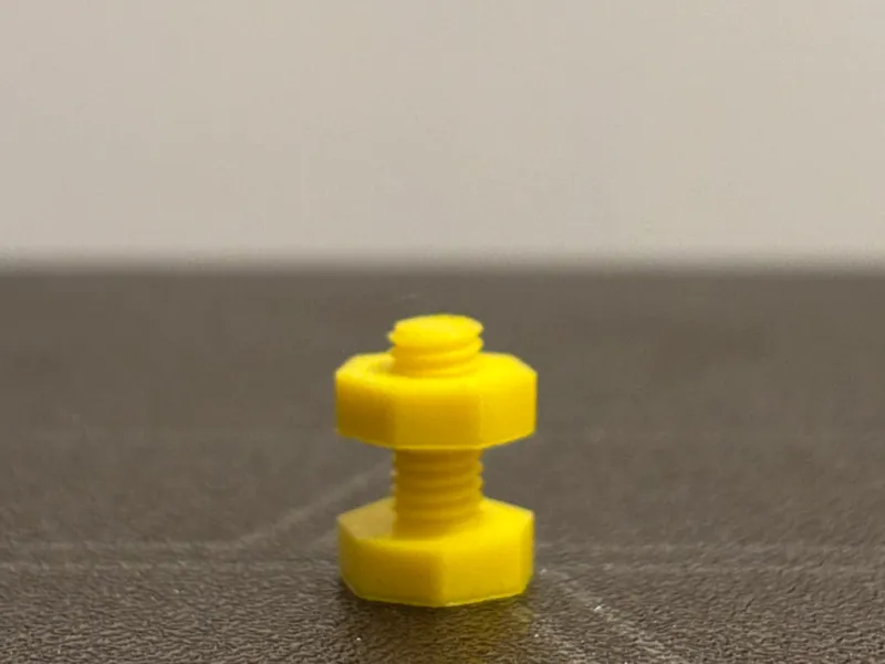 Fully working Heptagon ultra fine screw