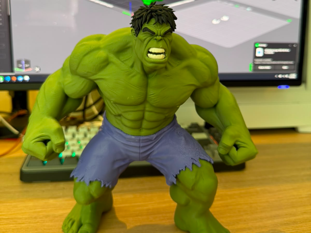 Hulk - Ultra-Detailed (NO AMS) - 1