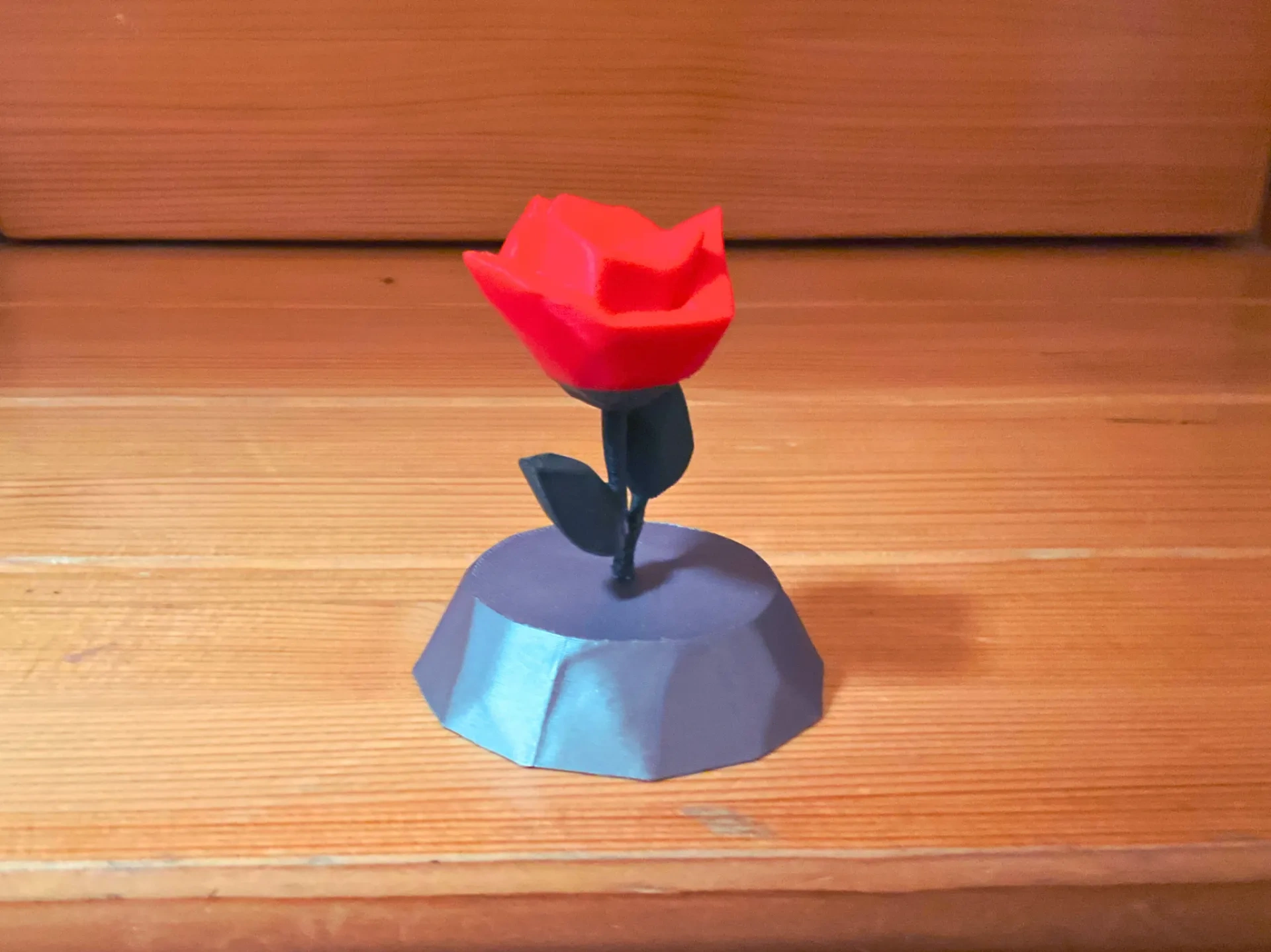Miniatura 1 do modelo 3D 永不凋零的玫瑰 小王子同款玫瑰花