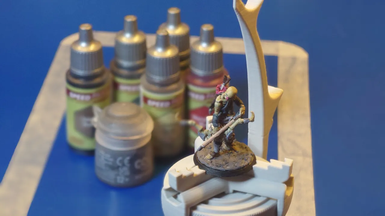 Print-in-Place Miniature Paint Handle • v2 view 2