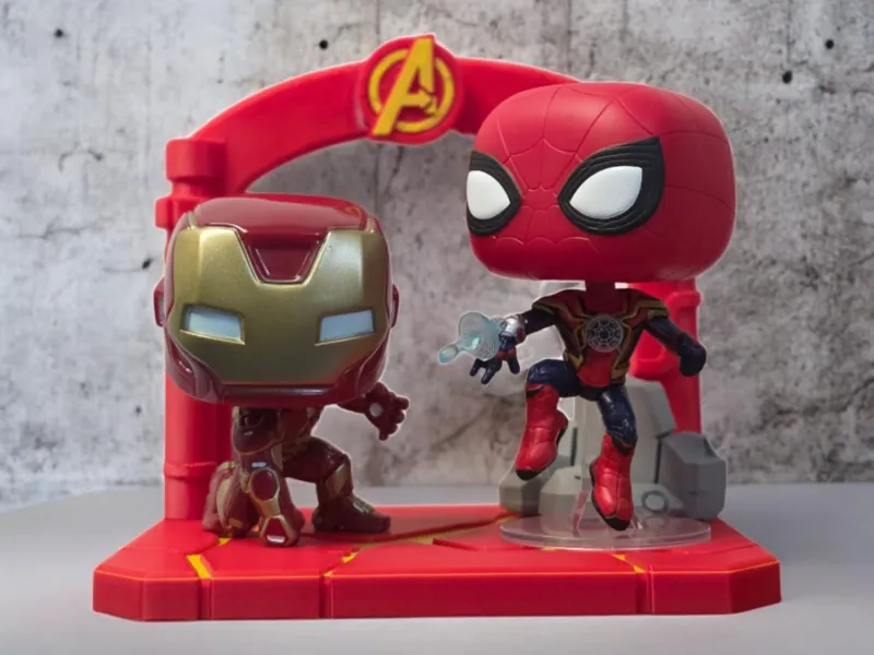 Espositore Marvel Avengers - Funko pop Ironman