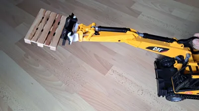 Bagger 597 Adapter für Bagger-Frontlader von schuler87MakerWorld: Kostenlose 3D ...