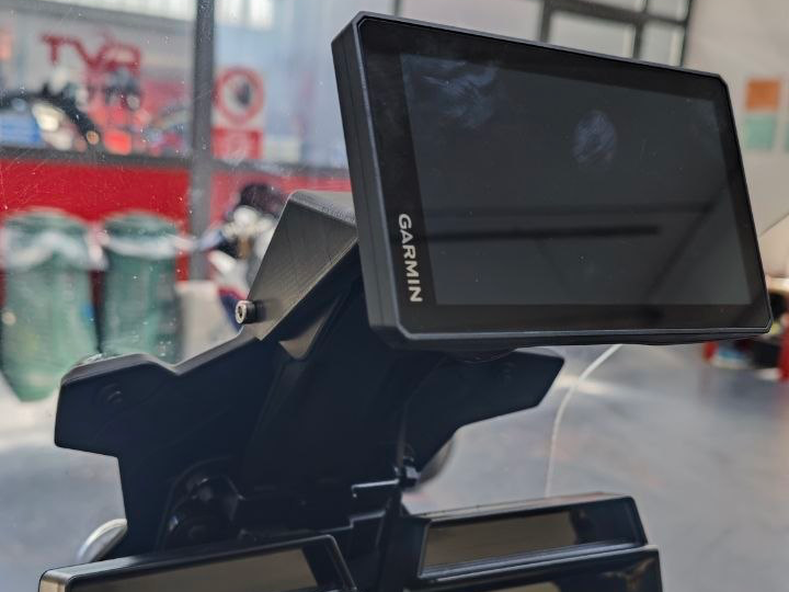Staffa supporto GPS/Cellulare per Yamaha Tracer 9