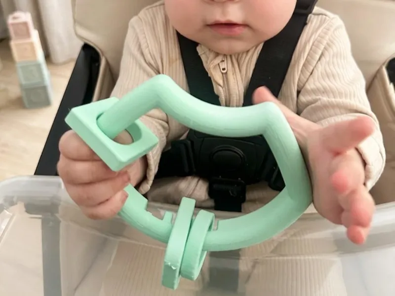 Baby geometric shapes rattle toy