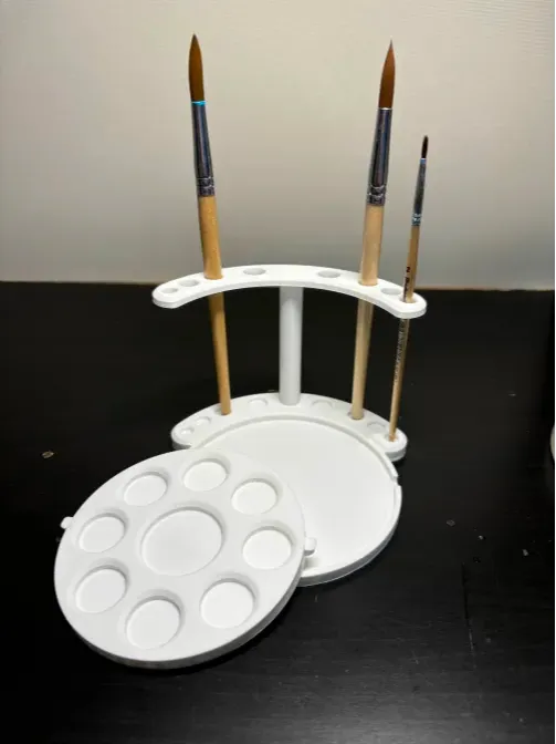 Porte-pinceaux avec palette de peinture amovible