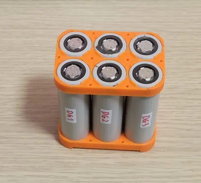 Customizable parametric all-size battery holder