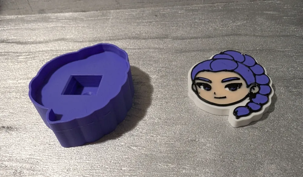K Pop Demon Hunters Fidget Clickers Free 3D Print Model MakerWorld k-pop-demon-hunters-fidget-clickers-free-3d-print-model-makerworld