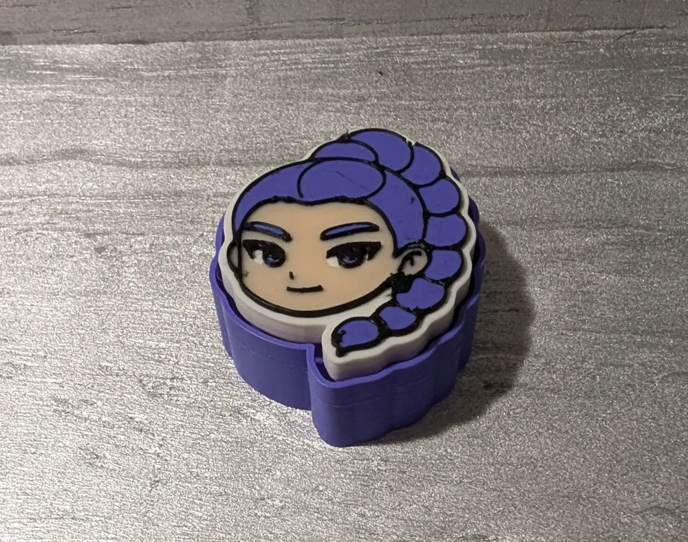 K Pop Demon Hunters Fidget Clickers Free 3D Print Model MakerWorld k-pop-demon-hunters-fidget-clickers-free-3d-print-model-makerworld