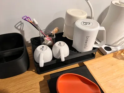 Drip tray for cups, glasses, espresso bar