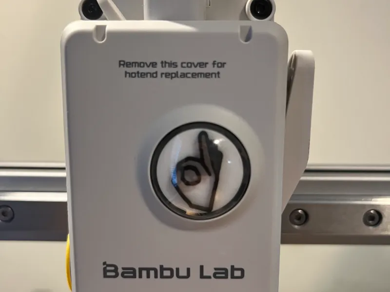 Extruder wheel cover