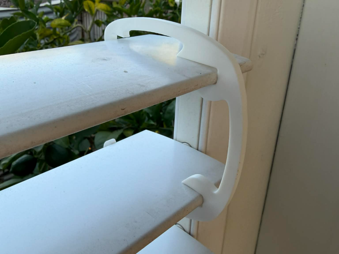 Plantation Shutter Secure Open Bracket