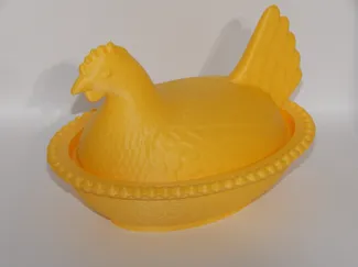 Hen On Nest - Version 2 (Beaded Rim)