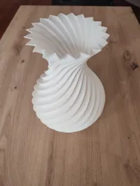 Vase spirale pour fleurs — photo 3