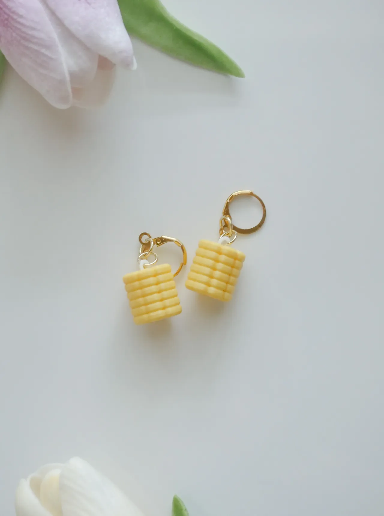 Corn the Cob earring view 2