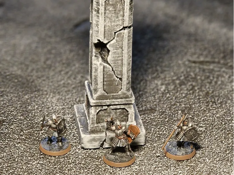 Gondor-style column/pillar tabletop terrain