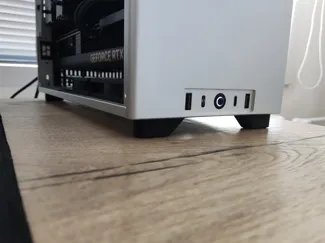 NCase M2 Round Feet