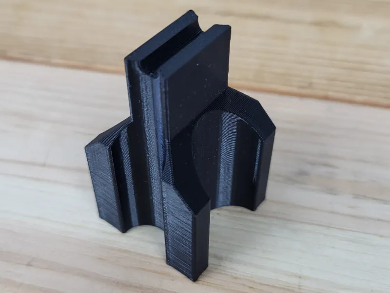 Pot riser supports