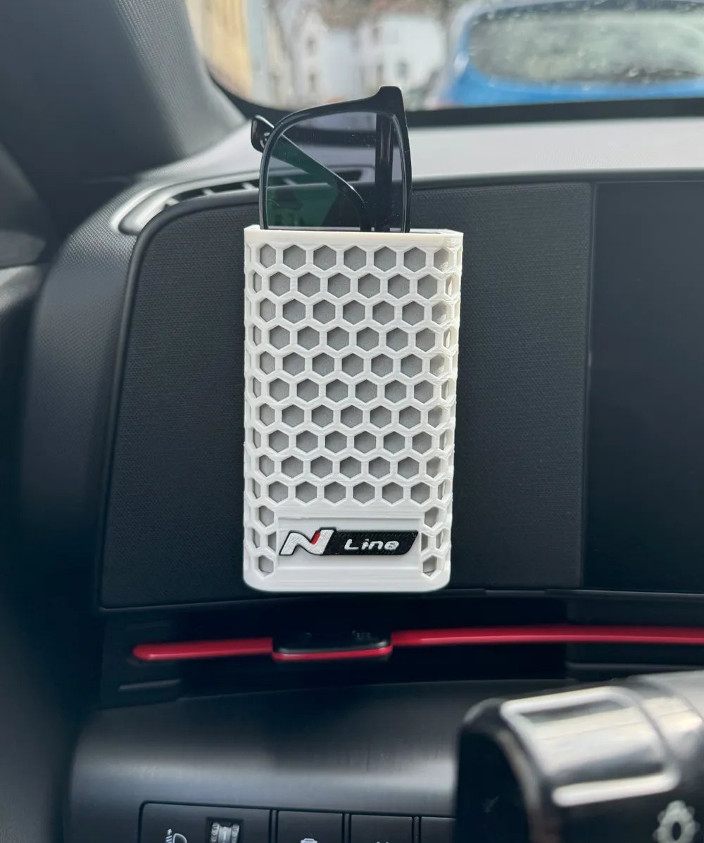 sunglassholder for Kona / Ioniq by tine_schwan MakerWorld