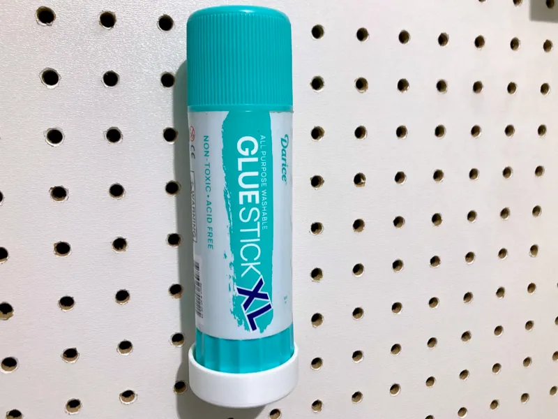 Sy's Peglock - Darice Glue Stick XL