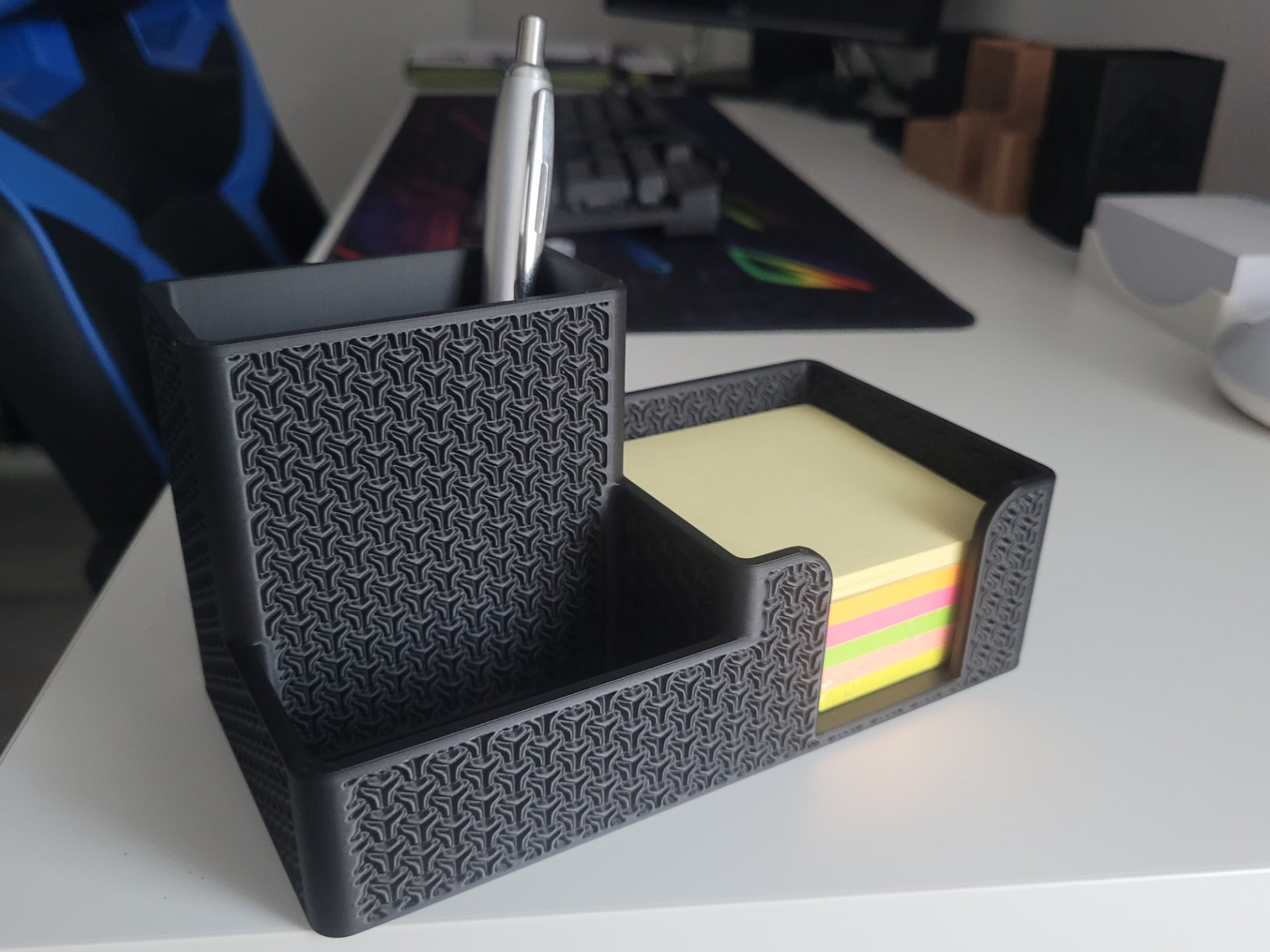 Organiseur de bureau cube 3D