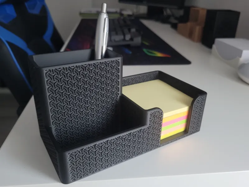 Organiseur de bureau cube 3D
