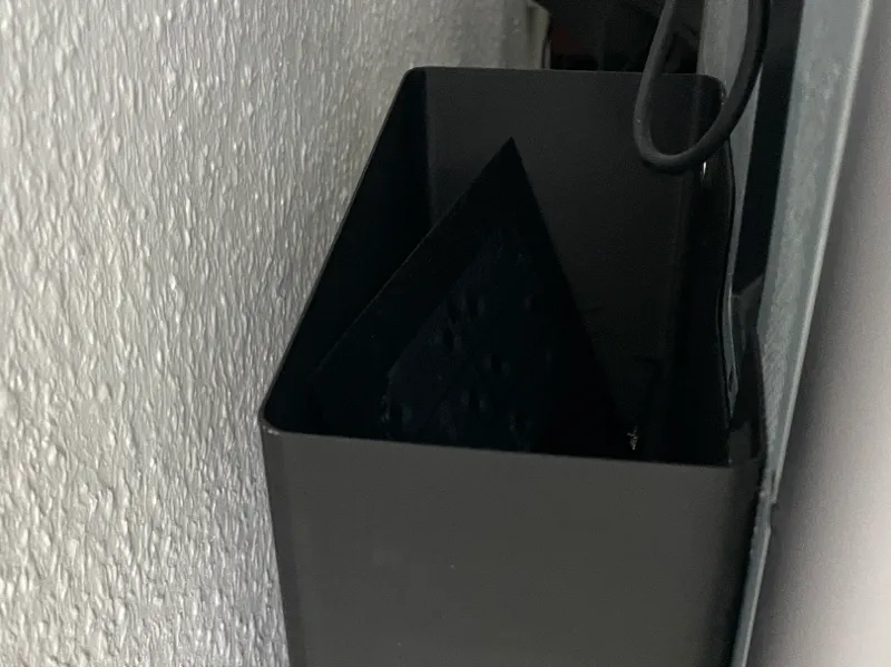 Auffangbehälter für X1 und P1
