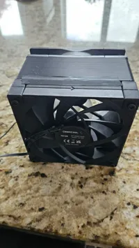 Boîtier pour deux ventilateurs PC — photo 2