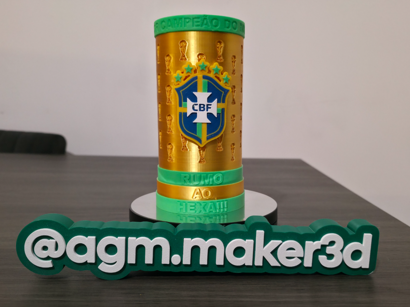 Porta Garrafa e Latão da Seleção Brasileira