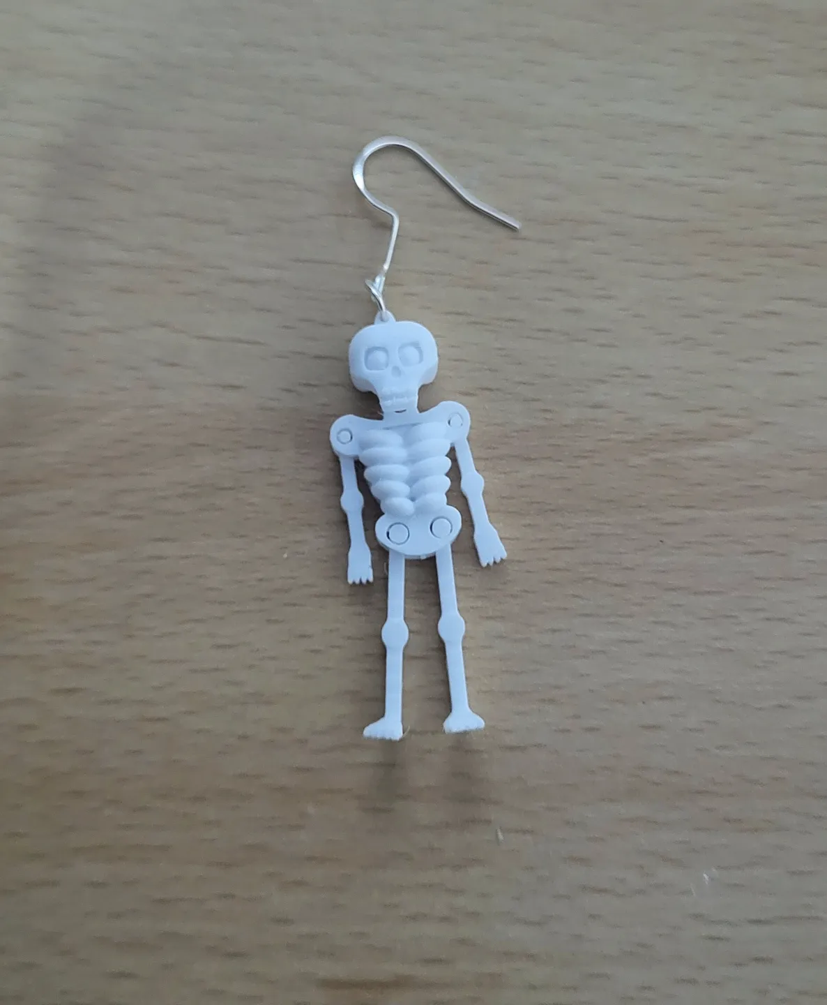 skeleton earring articulated view 3