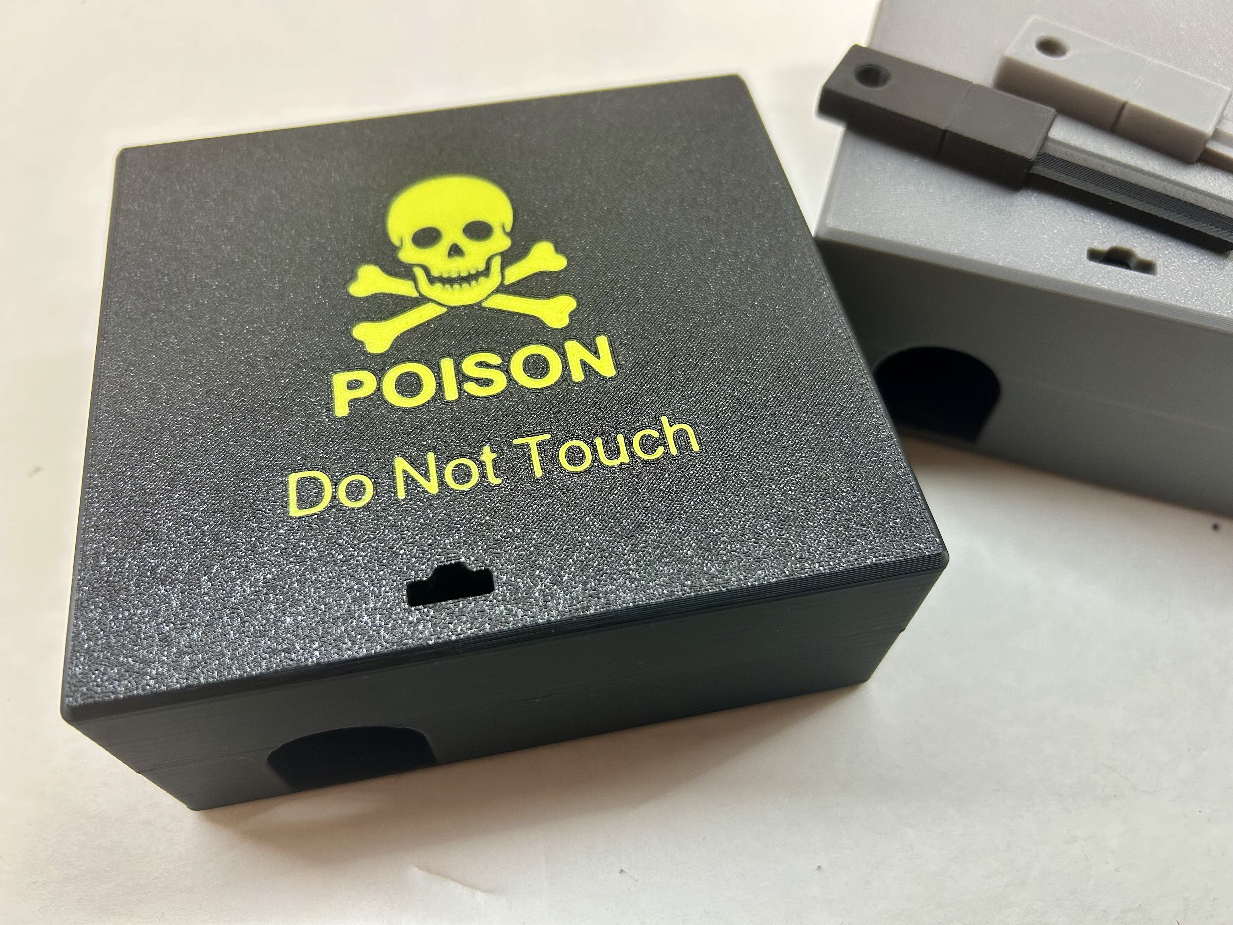 Miniatura 2 do modelo 3D Mouse Bait Station