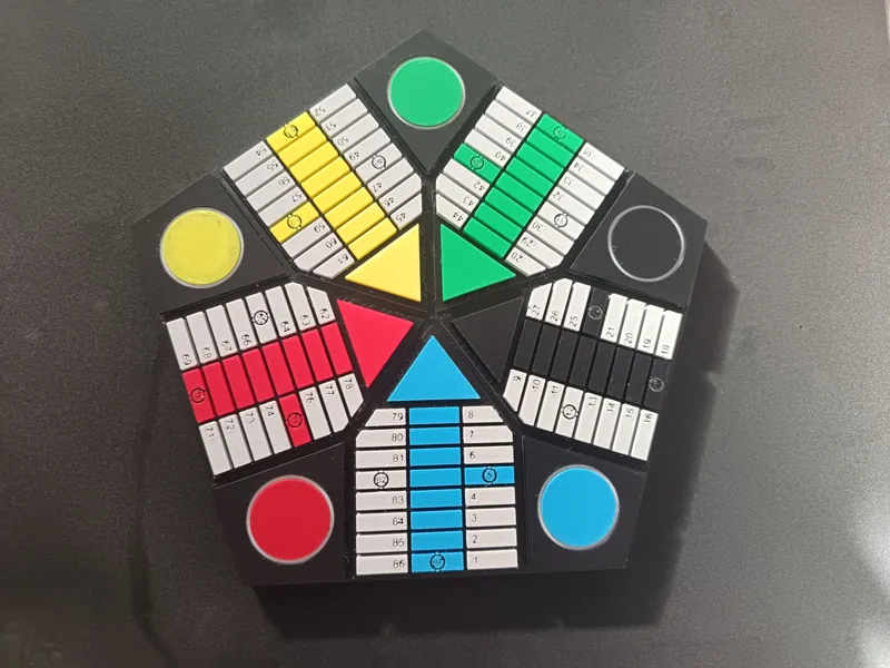 Foldable Chess Board with Storage Tower 