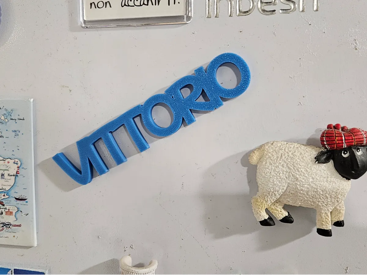 Magnet prénom Vittorio pour frigo