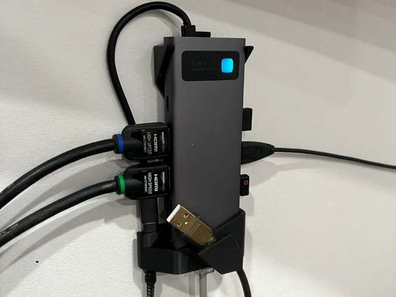Baseus Docking Station 9 in 1 USB C Hub Wall Mount