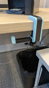 0.2mm layer, 4 walls, 25% infill (30mm dégagement)