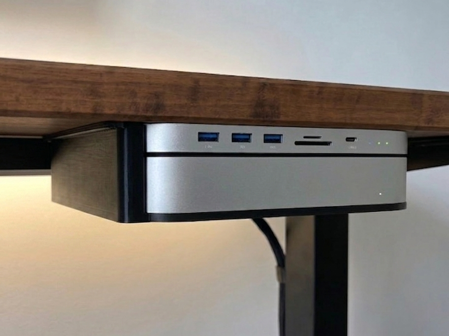 Mac Mini M1 + Satechi Hub Under-Desk Bracket